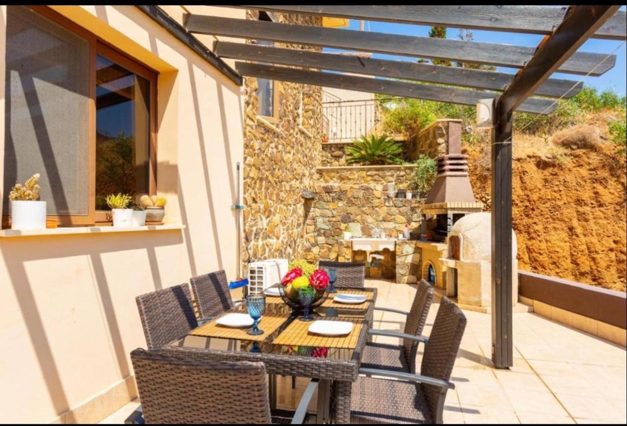 Sunset View Mermaid Villa Помос Екстер'єр фото